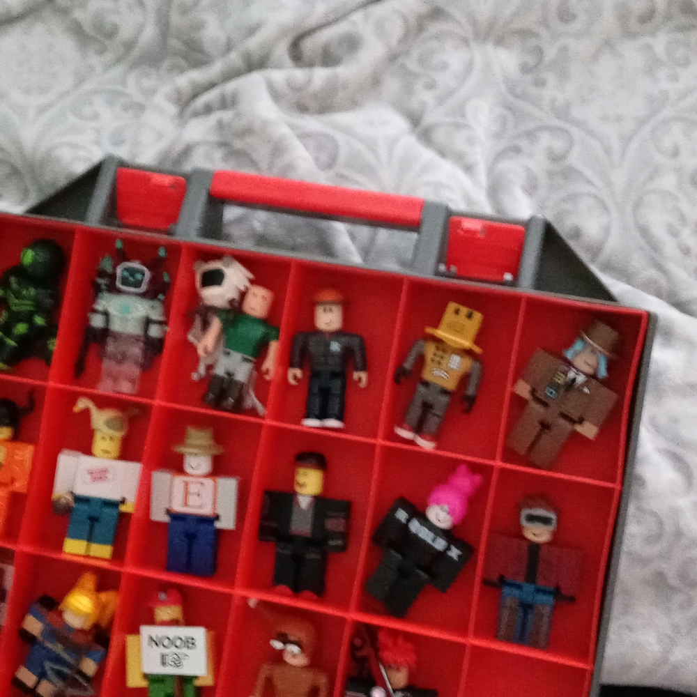 ROBLOX figures - Picture 5 of 5